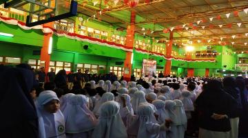 hut RI 74